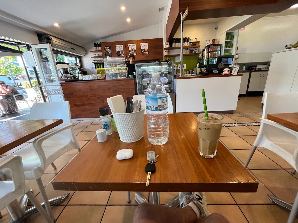 Vibe, Black Pepper Cafe