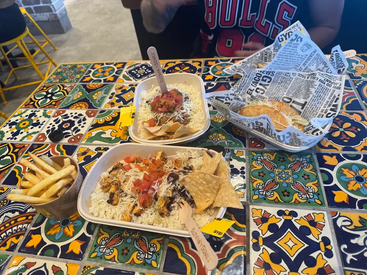 Food & drink, Guzman y Gomez - Dayton