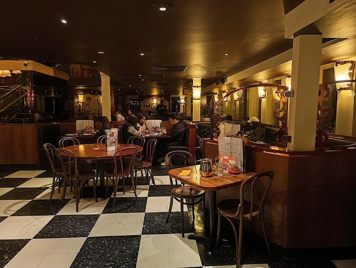 Vibe, The Pancake Parlour