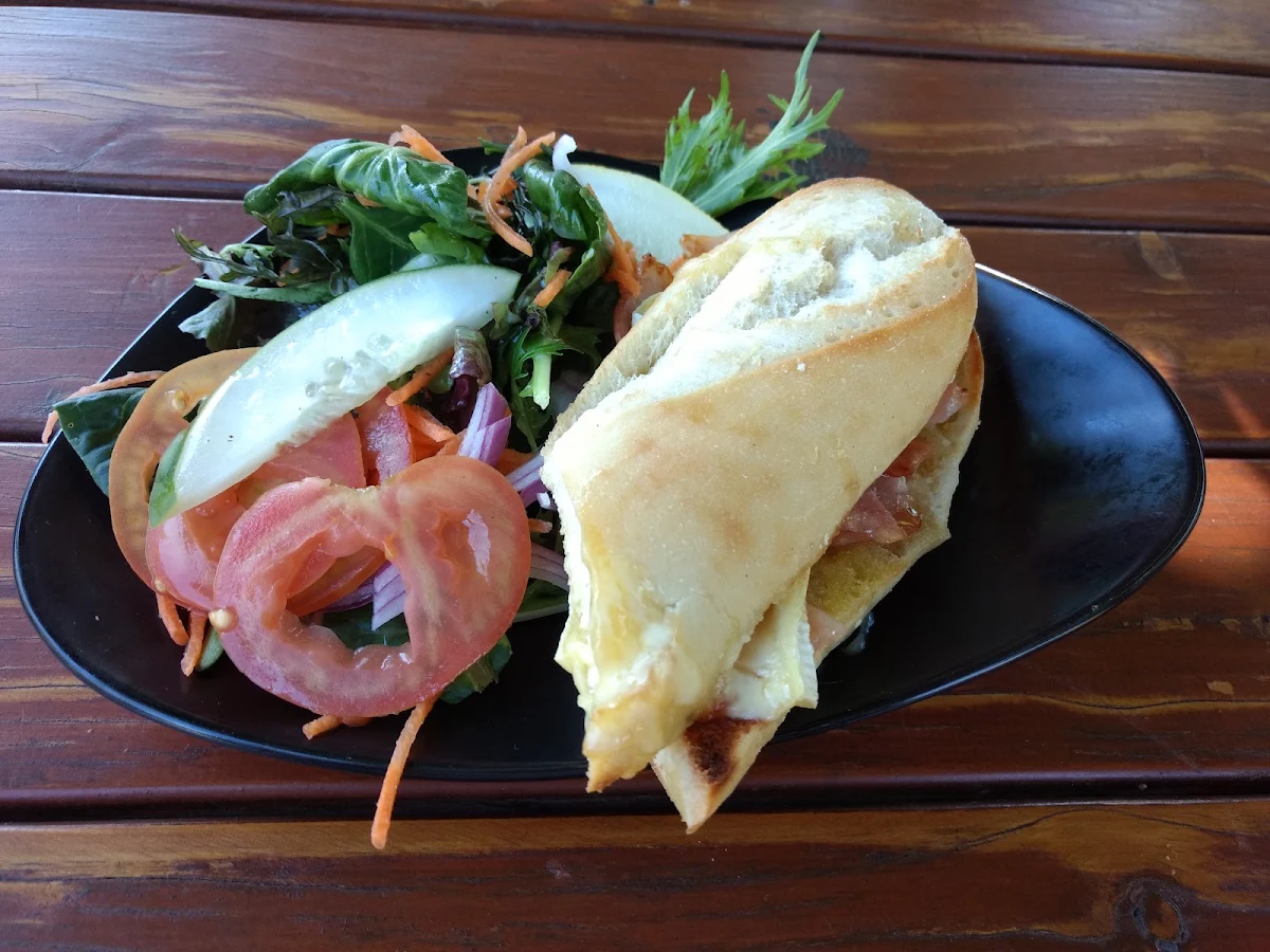 Food & drink, Ivanhoe Cafe