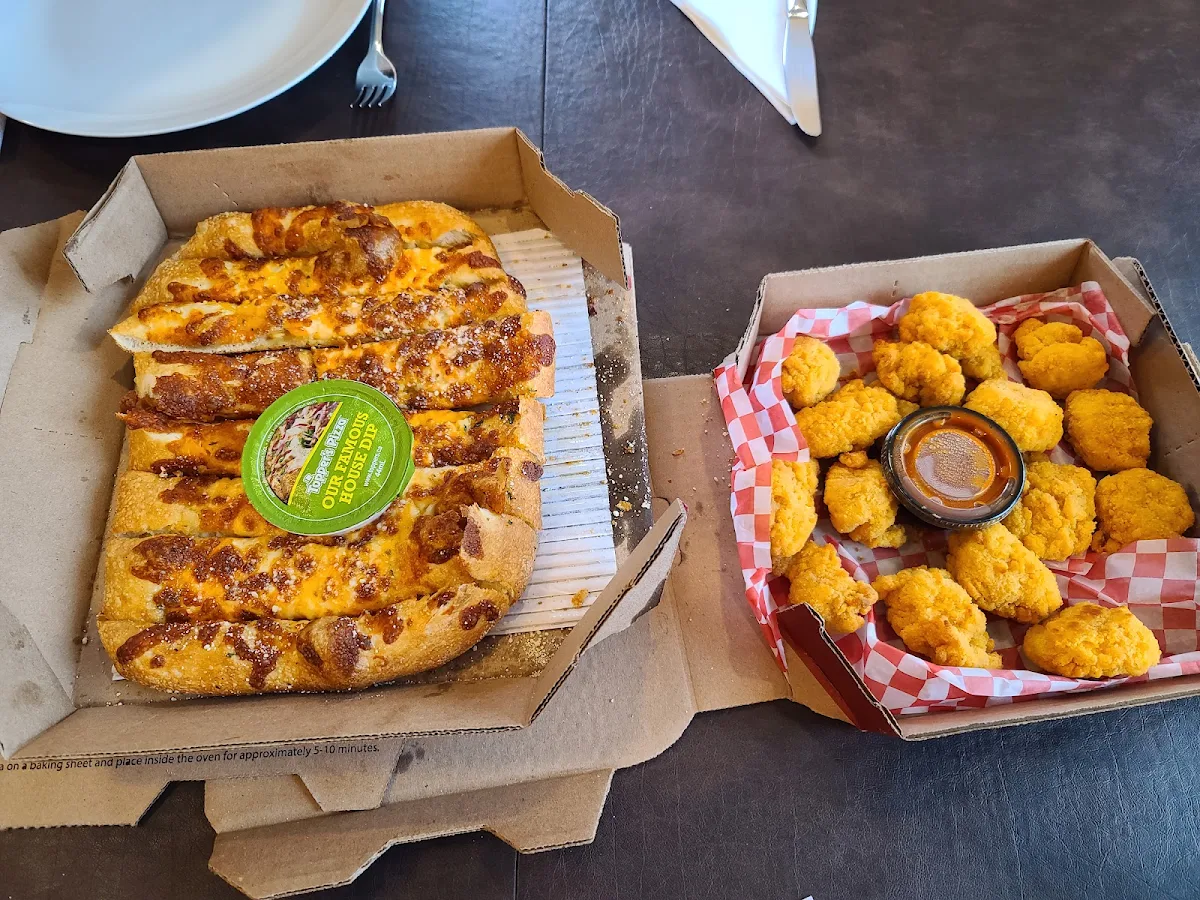 Food & drink, Topper's Pizza — Orangeville