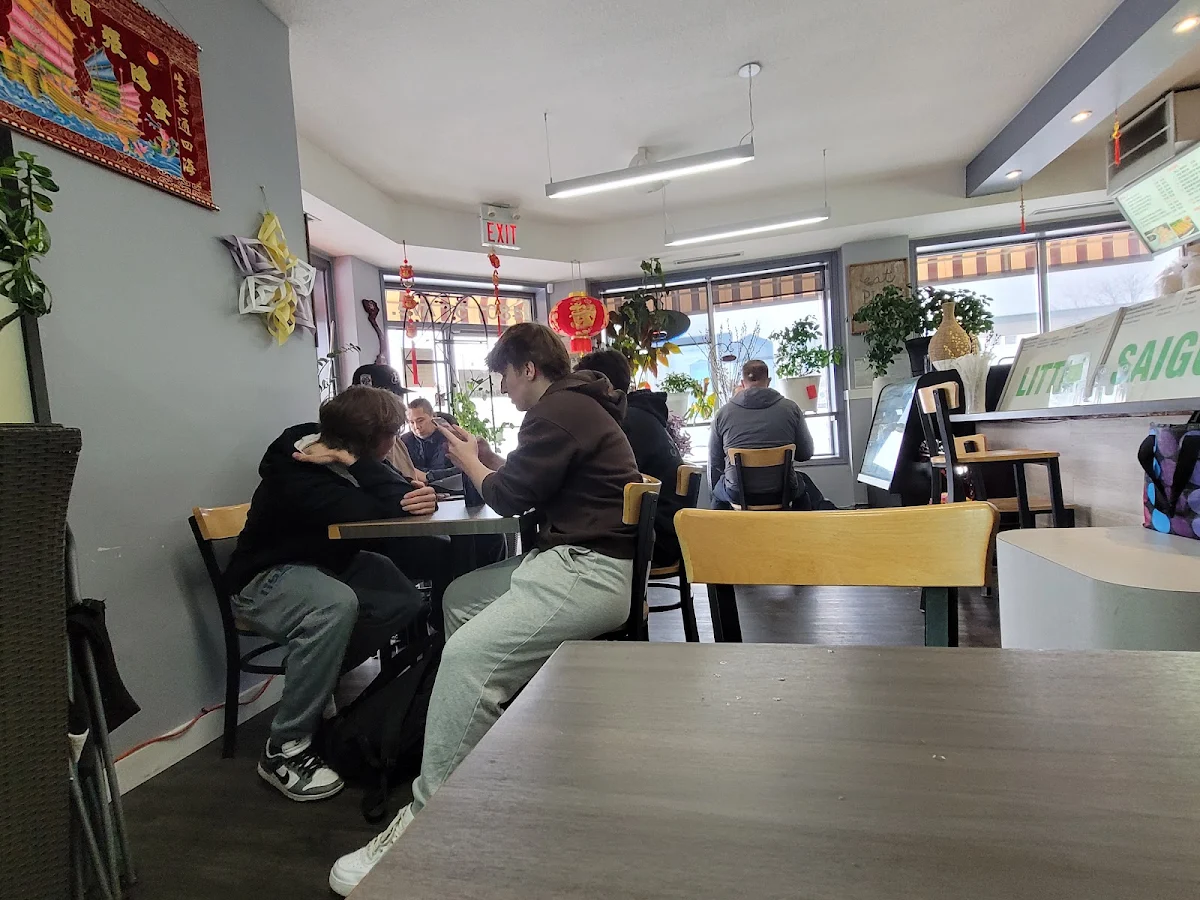 Vibe, Little Saigon Subs