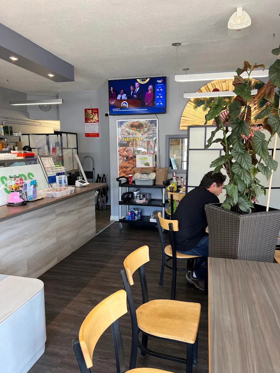 Vibe, Little Saigon Subs