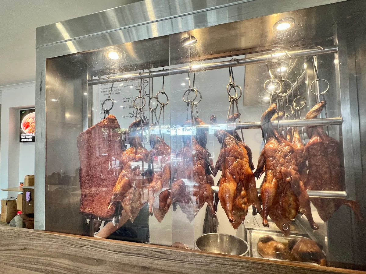 Vibe, Ming's BBQ House