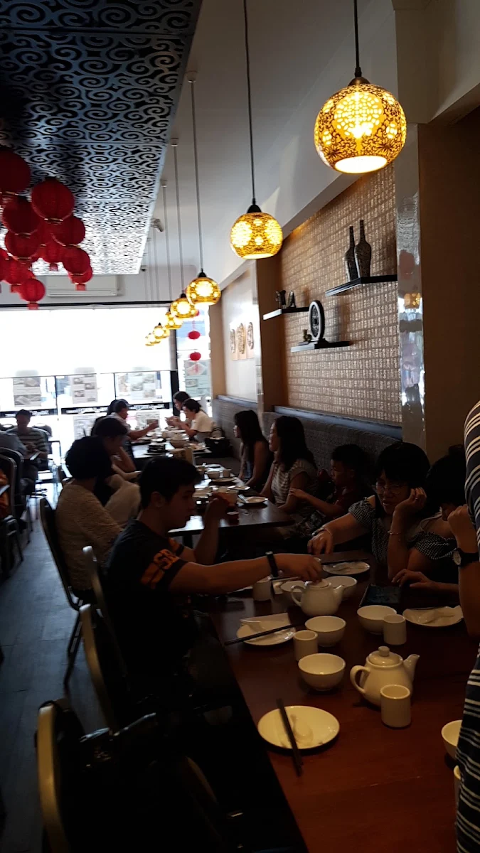 Vibe, Ming's BBQ House