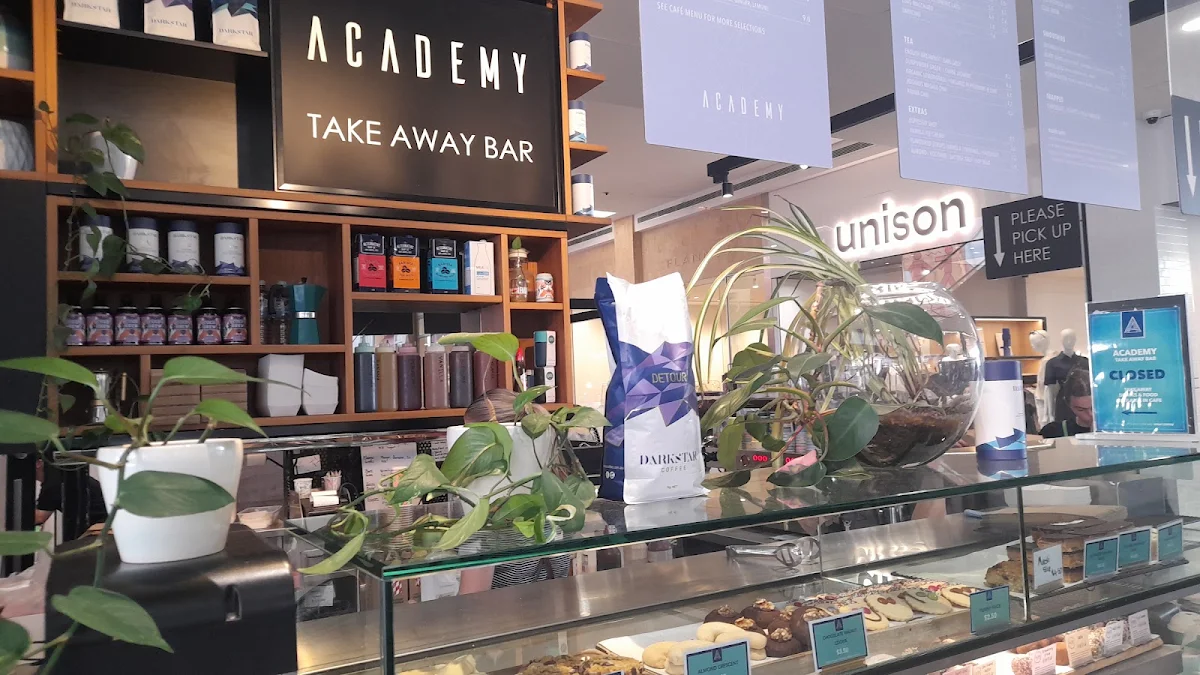 Vibe, Academy