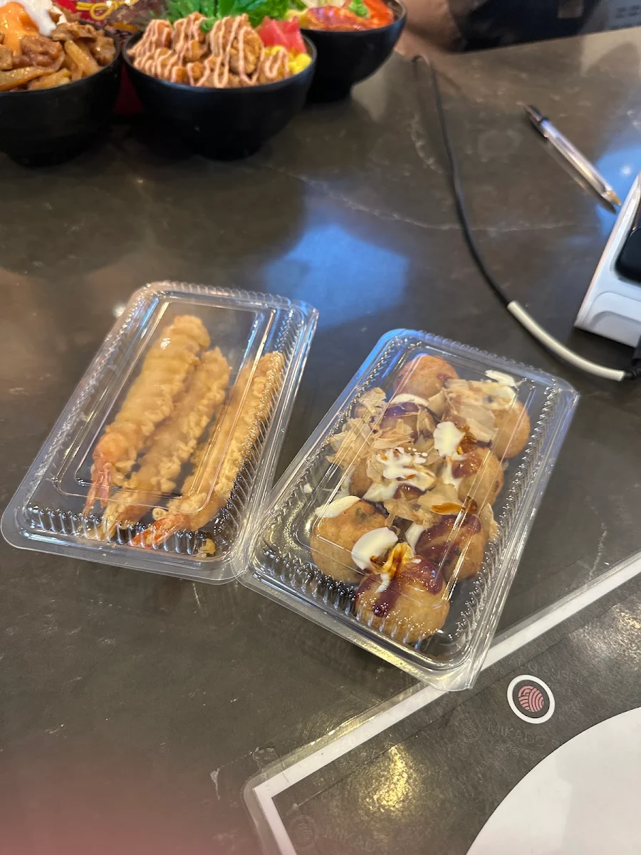 Food & drink, Mikado Sushi