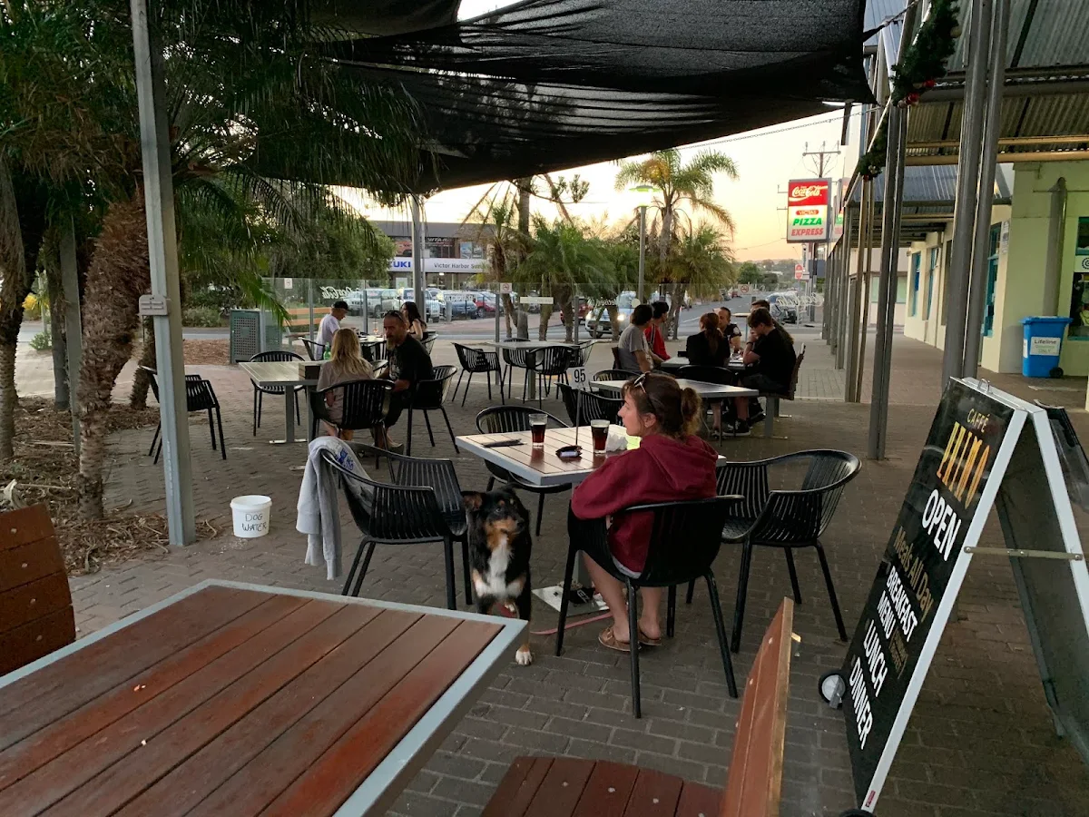 Vibe, Caffe Primo