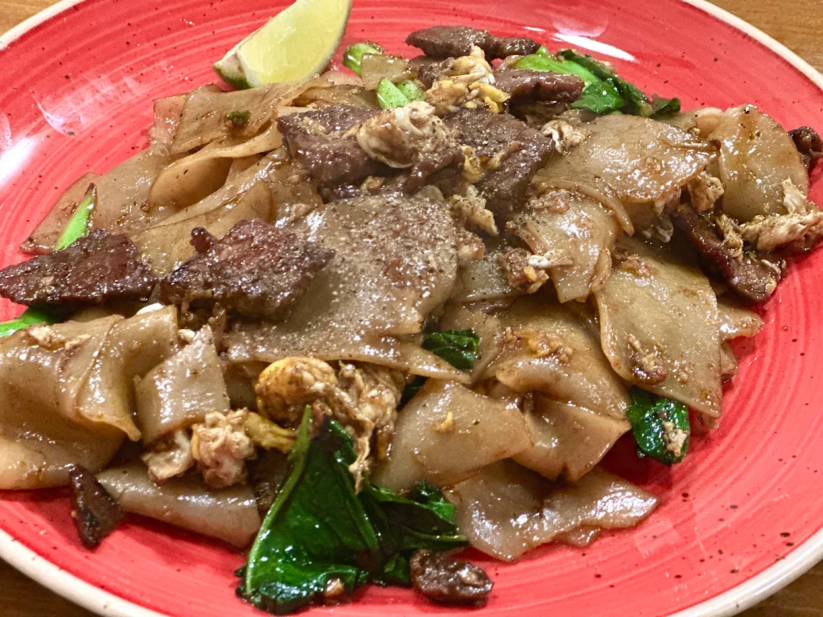 Food & drink, Paddler, Thai boat noodles
