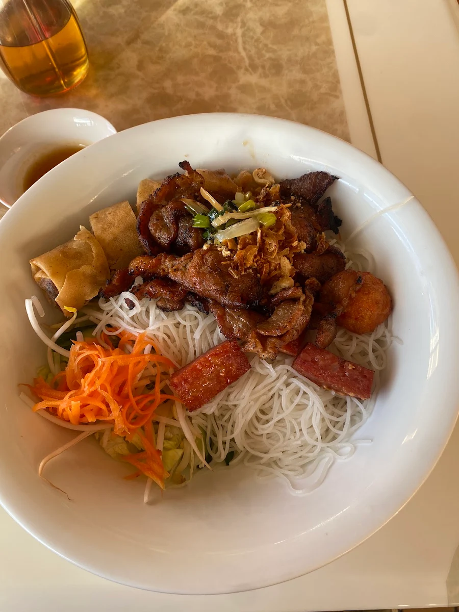 Food & drink, PHO VN Restaurant