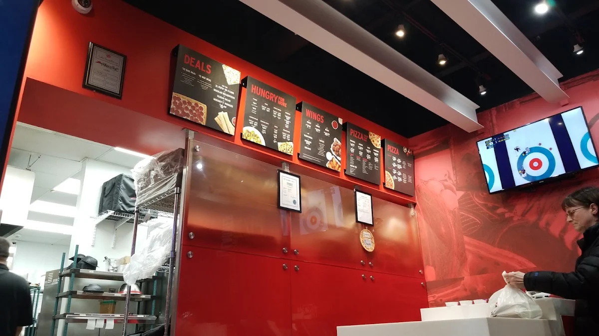 Vibe, Pizza Hut