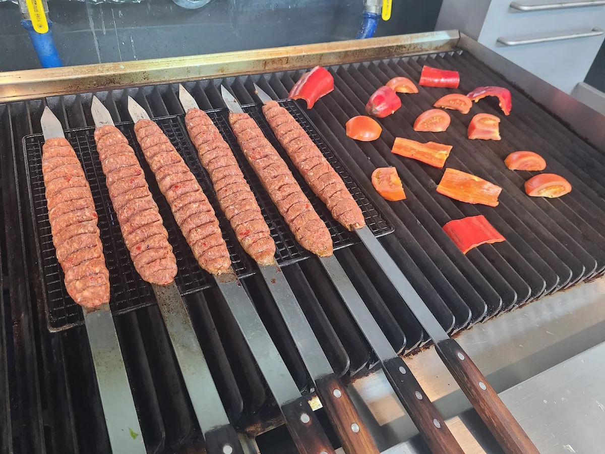 Food & drink, Belle Pizza - Cartier doner kebab