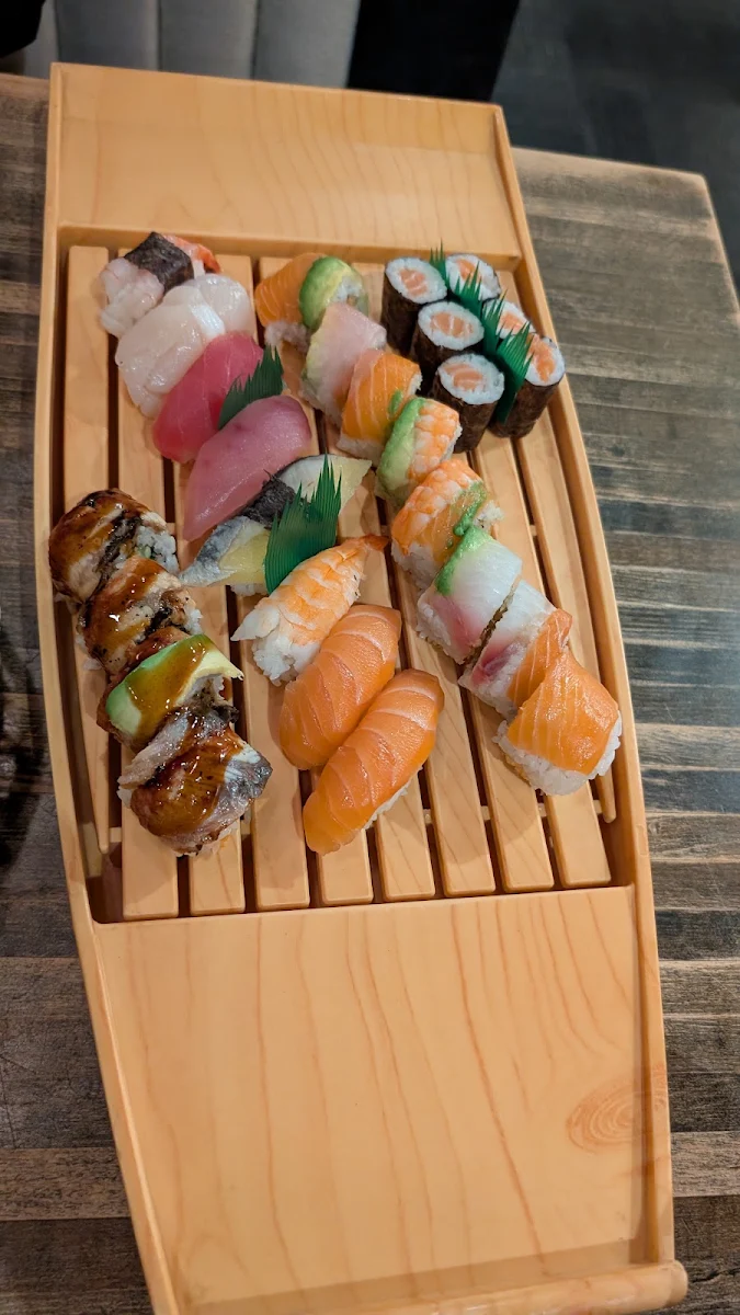 Food & drink, Tanuki Kyoto Sushi