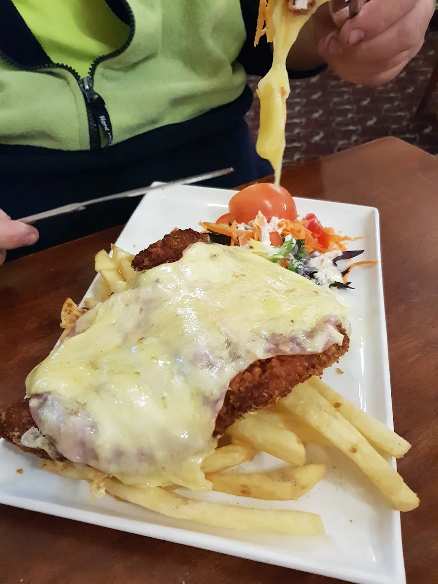 Food & drink, Furner's Hotel