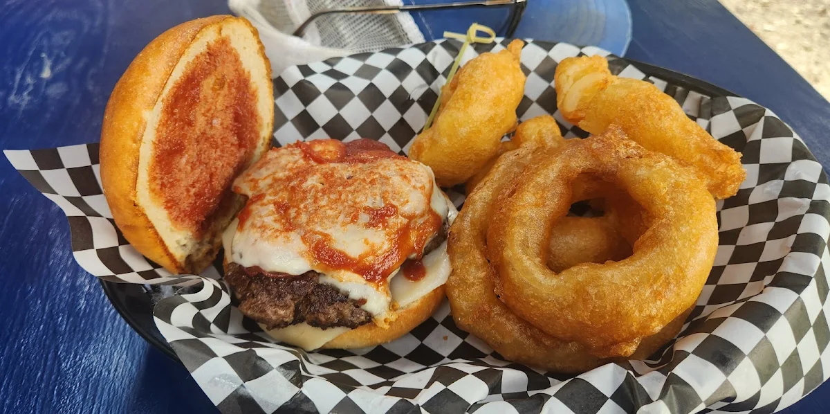 Food & drink, Joanie’s Neighbourhood Restaurant