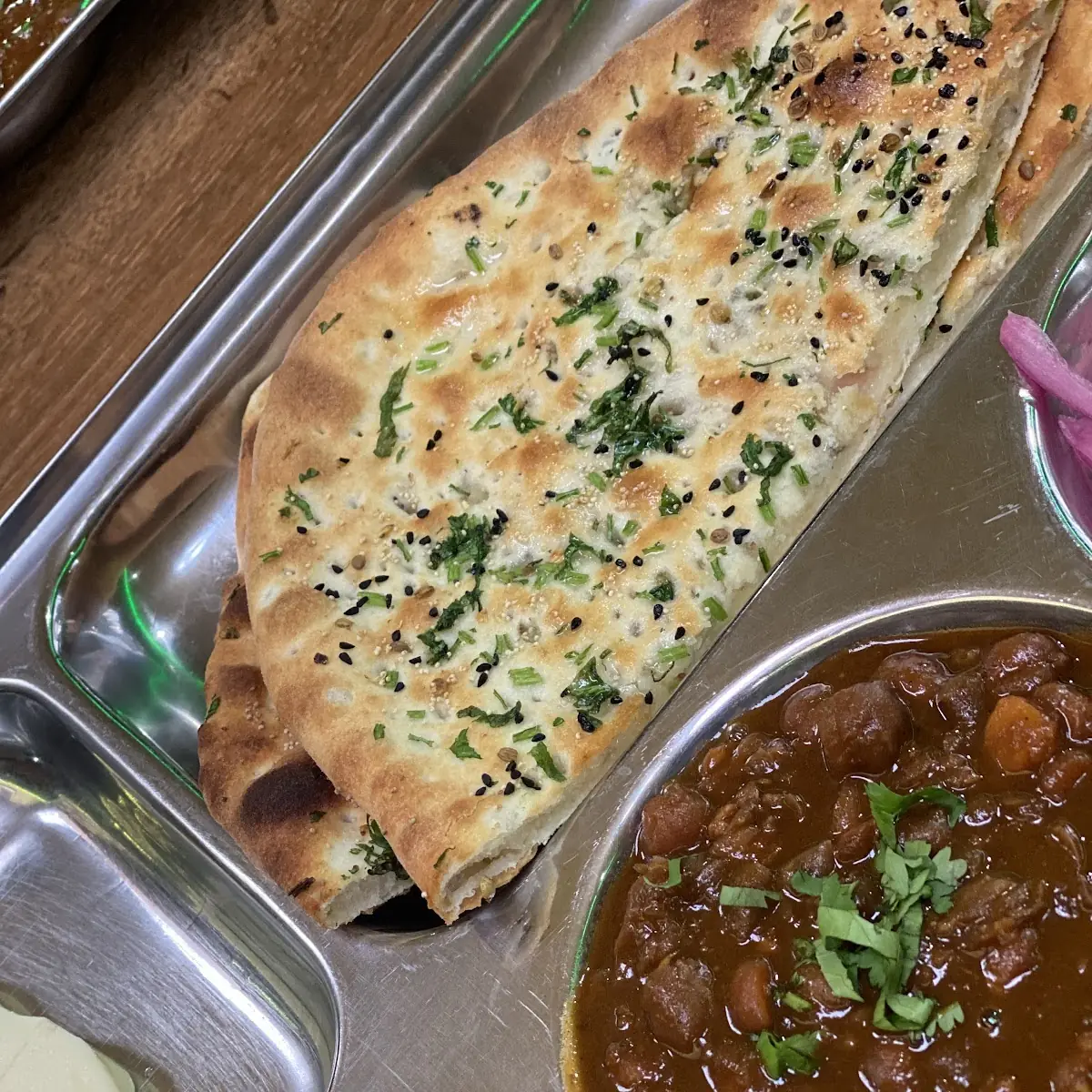 Food & drink, USTAAD G76 SOUTH SURREY