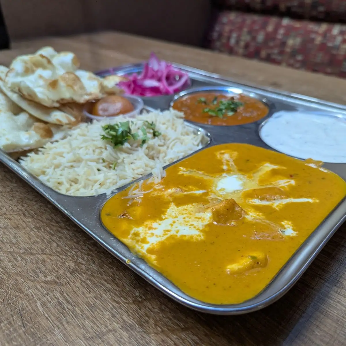 Food & drink, USTAAD G76 SOUTH SURREY