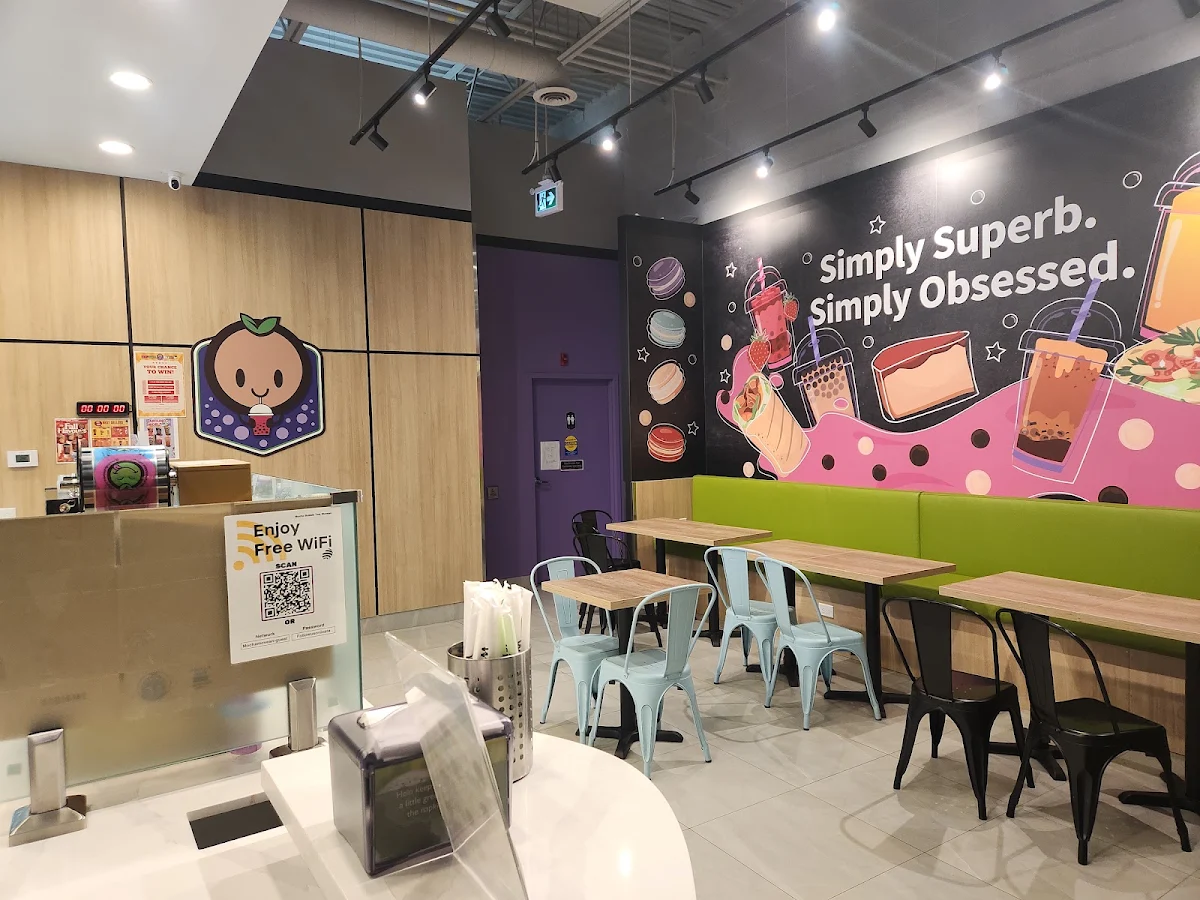 Vibe, Mo'Cha Bubble Tea - McVean