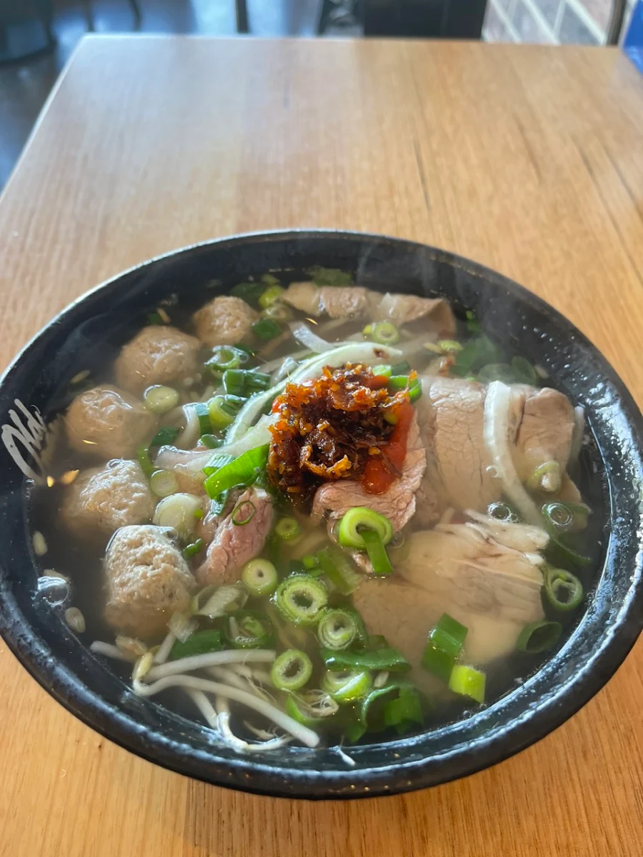 Food & drink, Old Man Pho Waurn Ponds - Vietnamese Restaurant