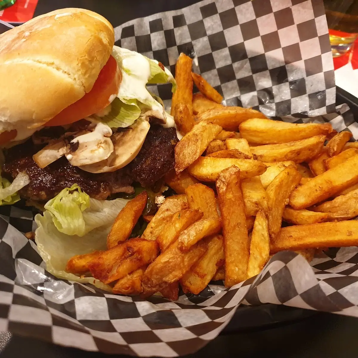 Food & drink, Nappo's Sports Bar and Pub