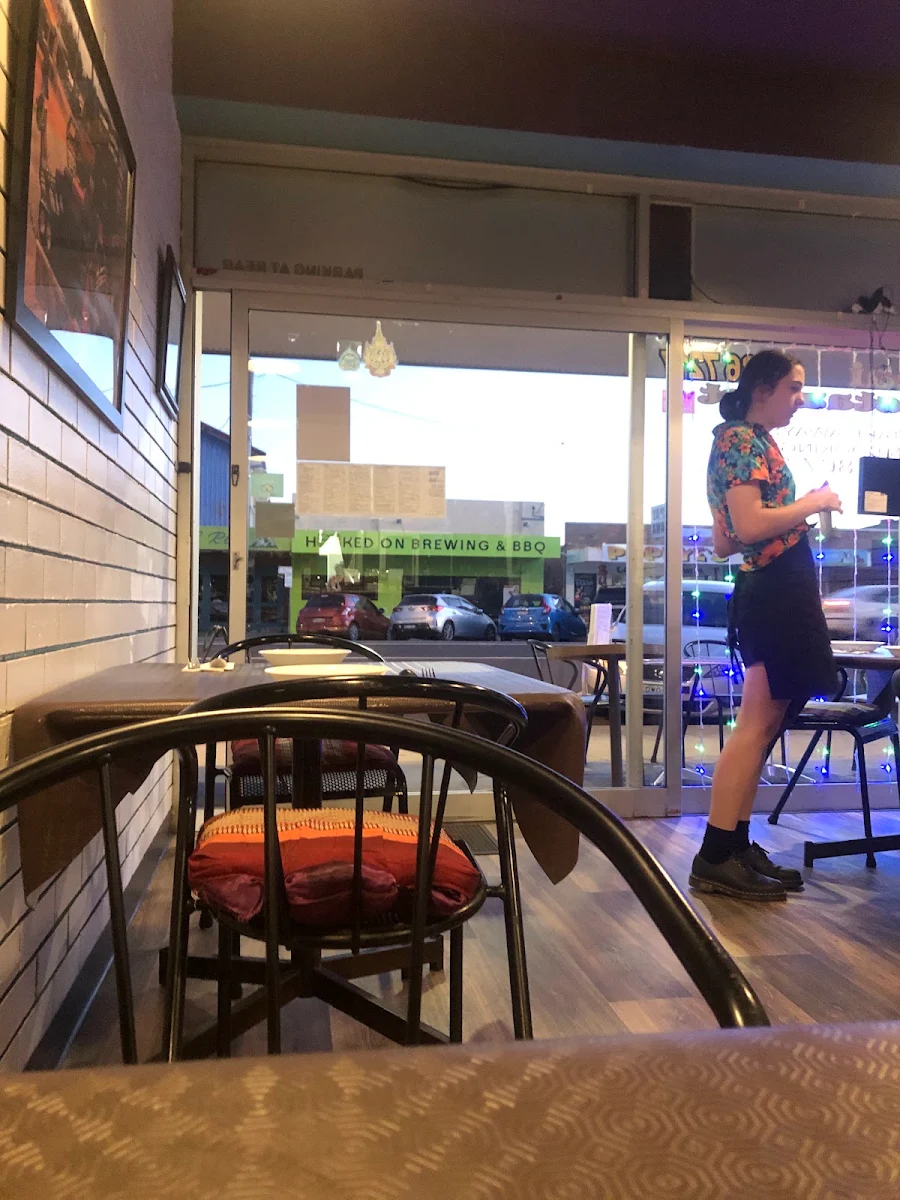 Vibe, Thai by Night