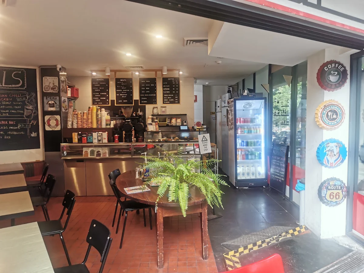 Vibe, Cordial Cafe