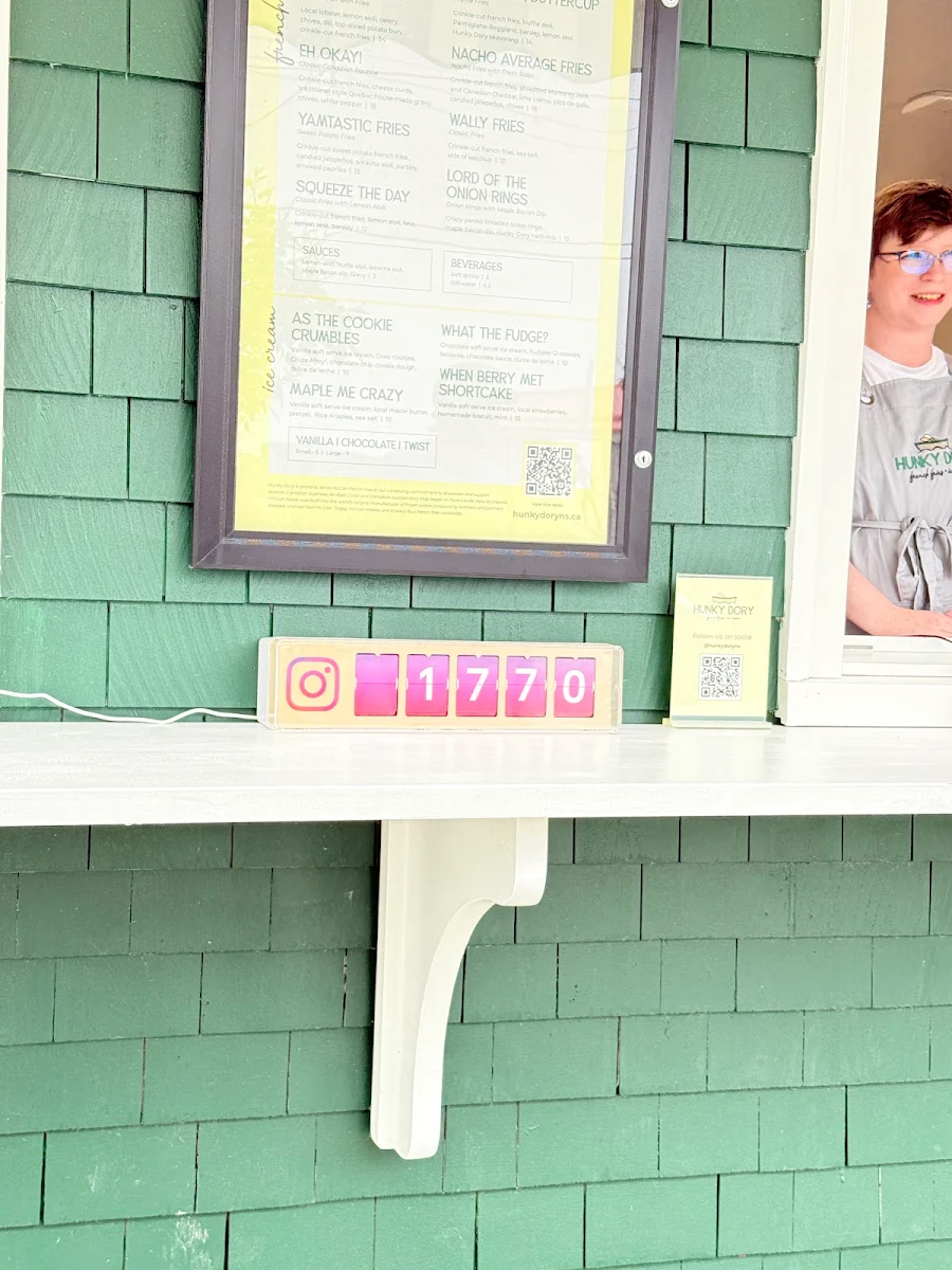 Menu, Hunky Dory