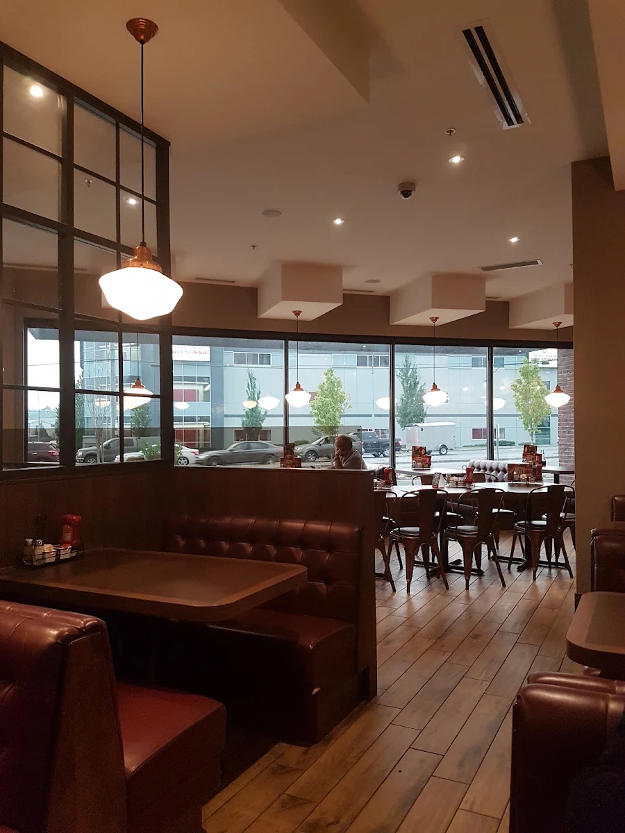 Vibe, Denny's Restaurant Abbotsford - Mt. Lehman