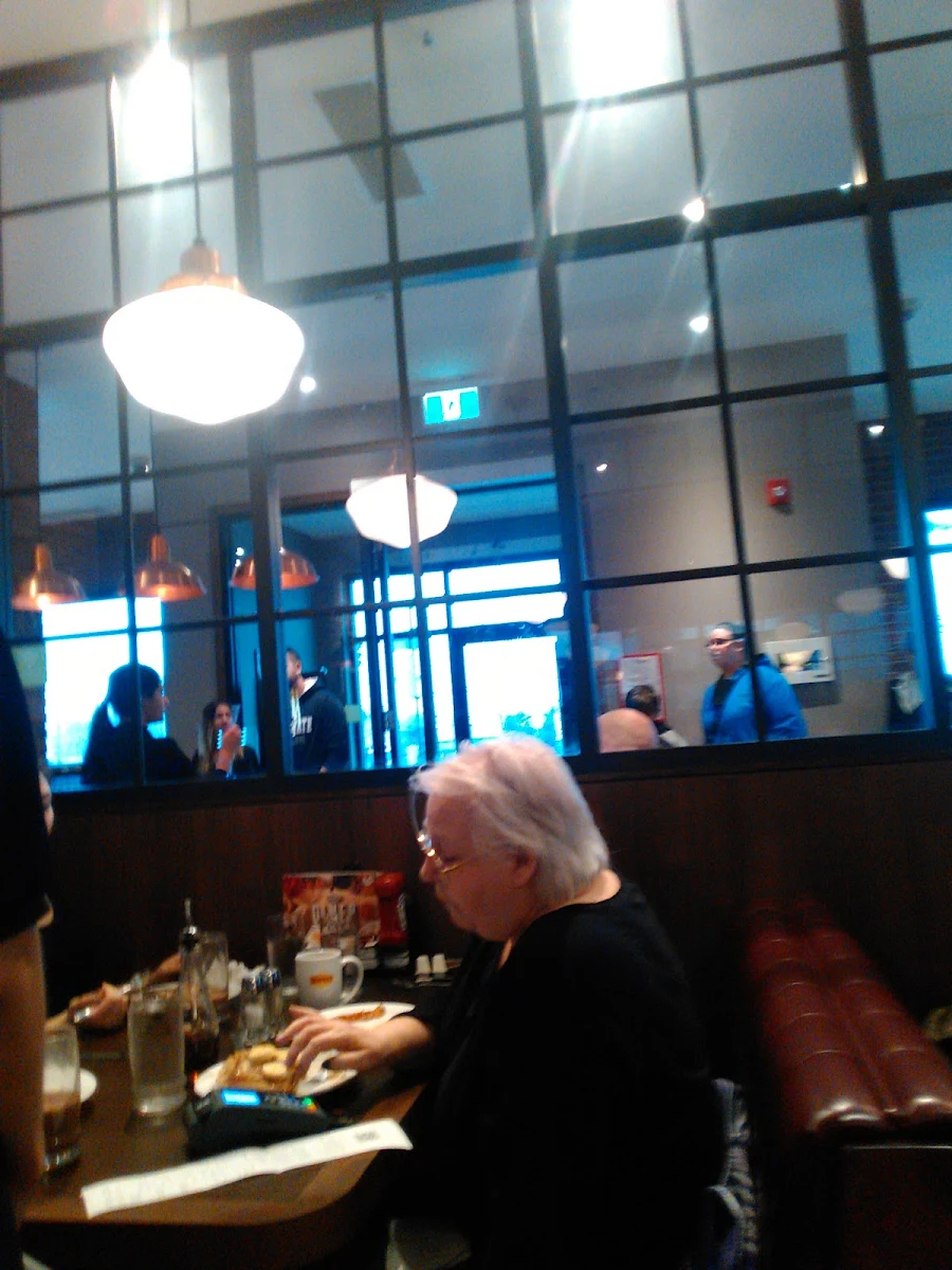 Vibe, Denny's Restaurant Abbotsford - Mt. Lehman