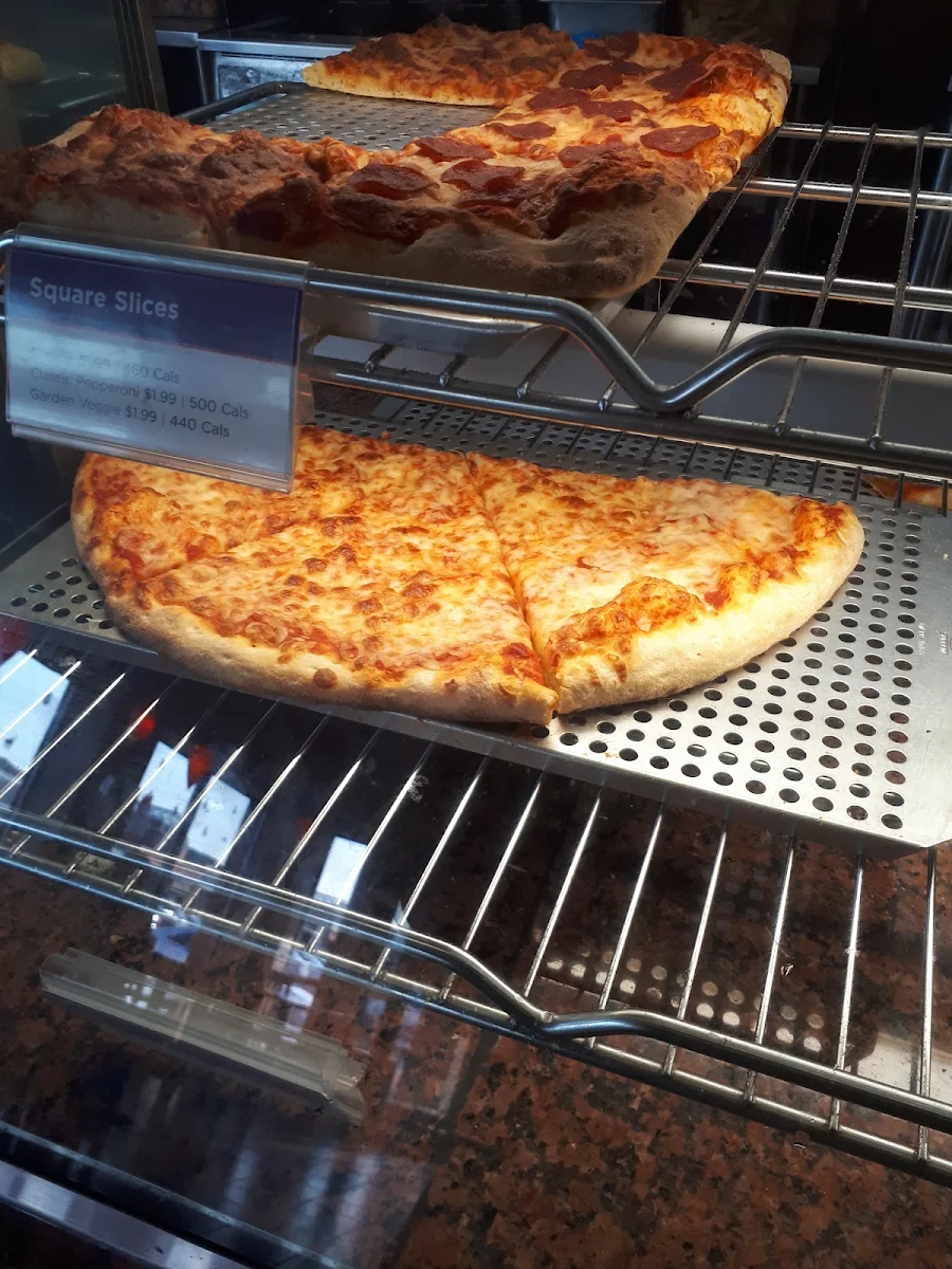 Food & drink, Pizza Pizza