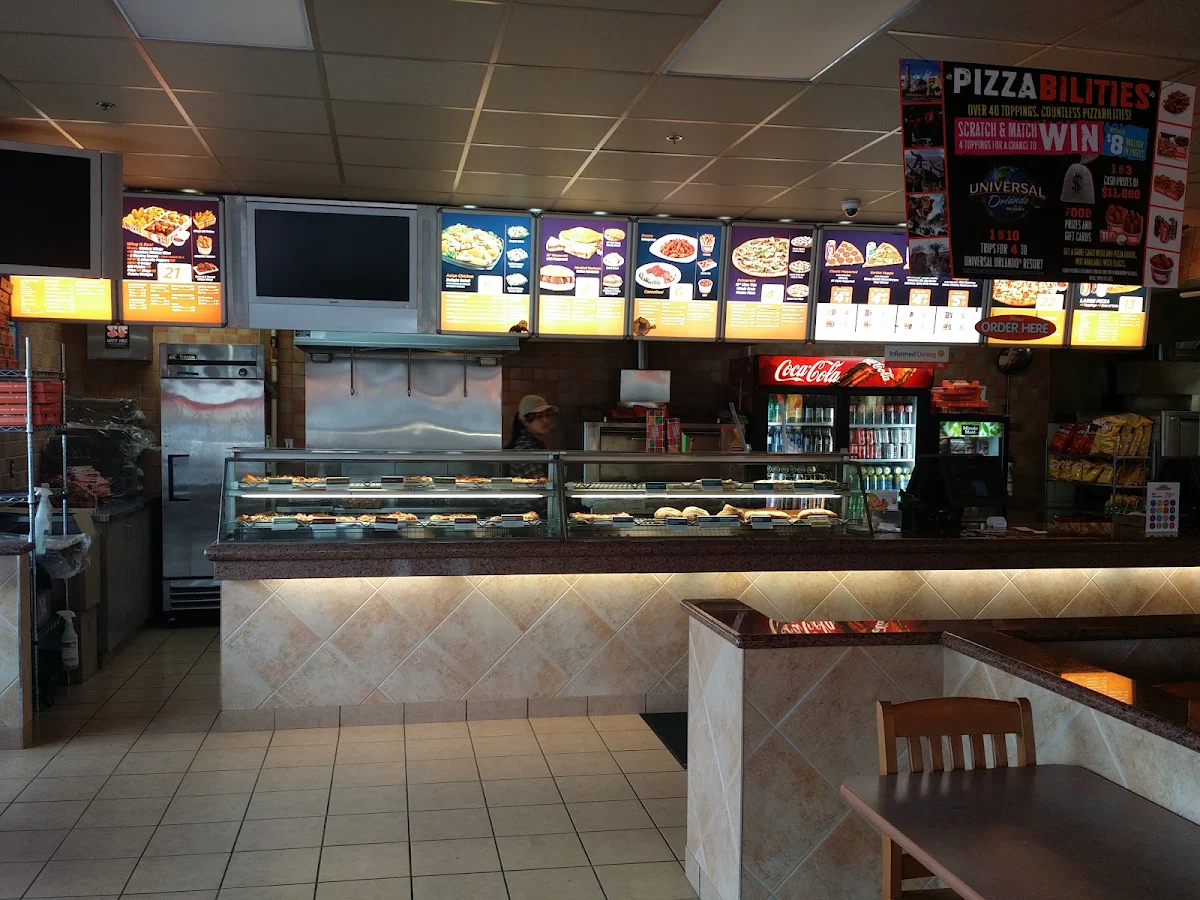 Vibe, Pizza Pizza