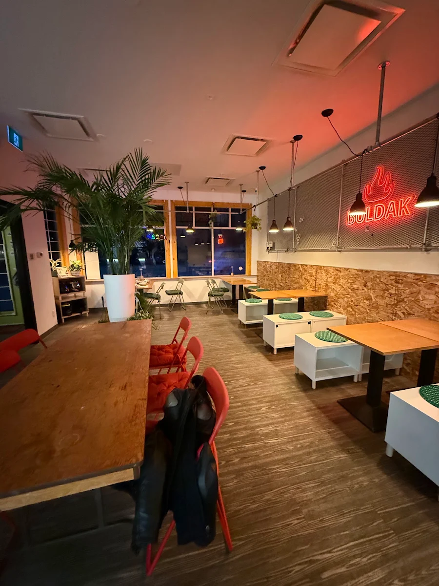 Vibe, BULDAK(Korean BBQ &Fried chicken)