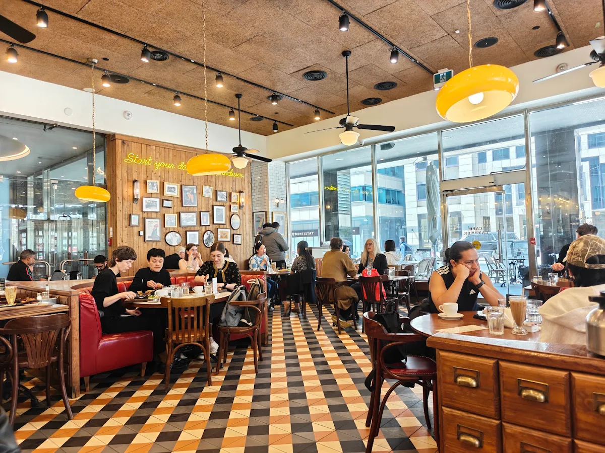 Vibe, Cafe Landwer