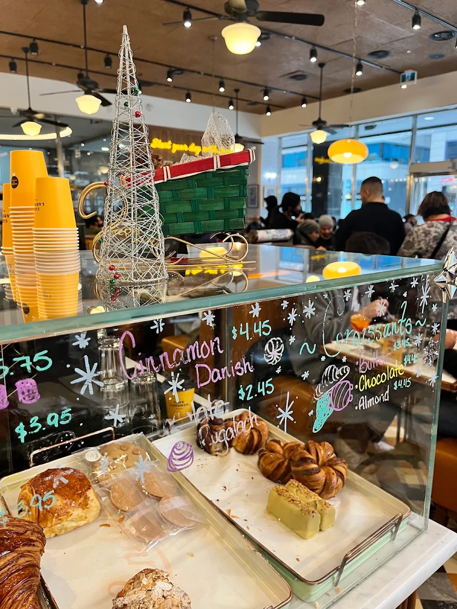 Vibe, Cafe Landwer