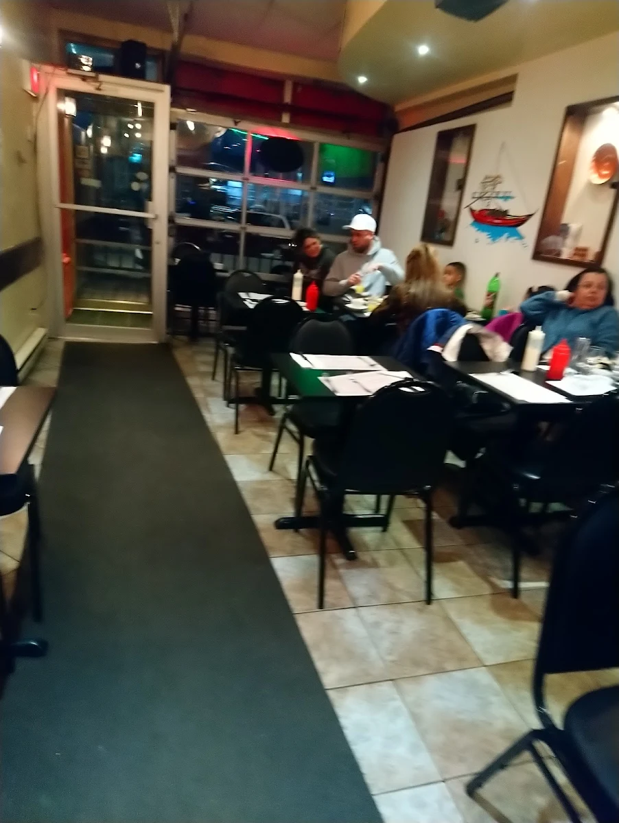 Vibe, Restaurant Luso
