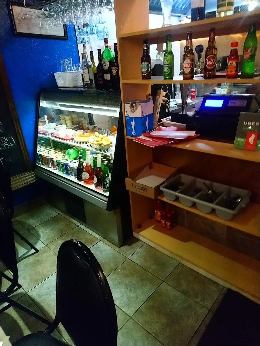 Vibe, Restaurant Luso