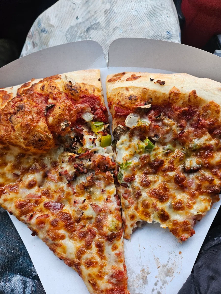 Food & drink, Andy's Legendary Pizza