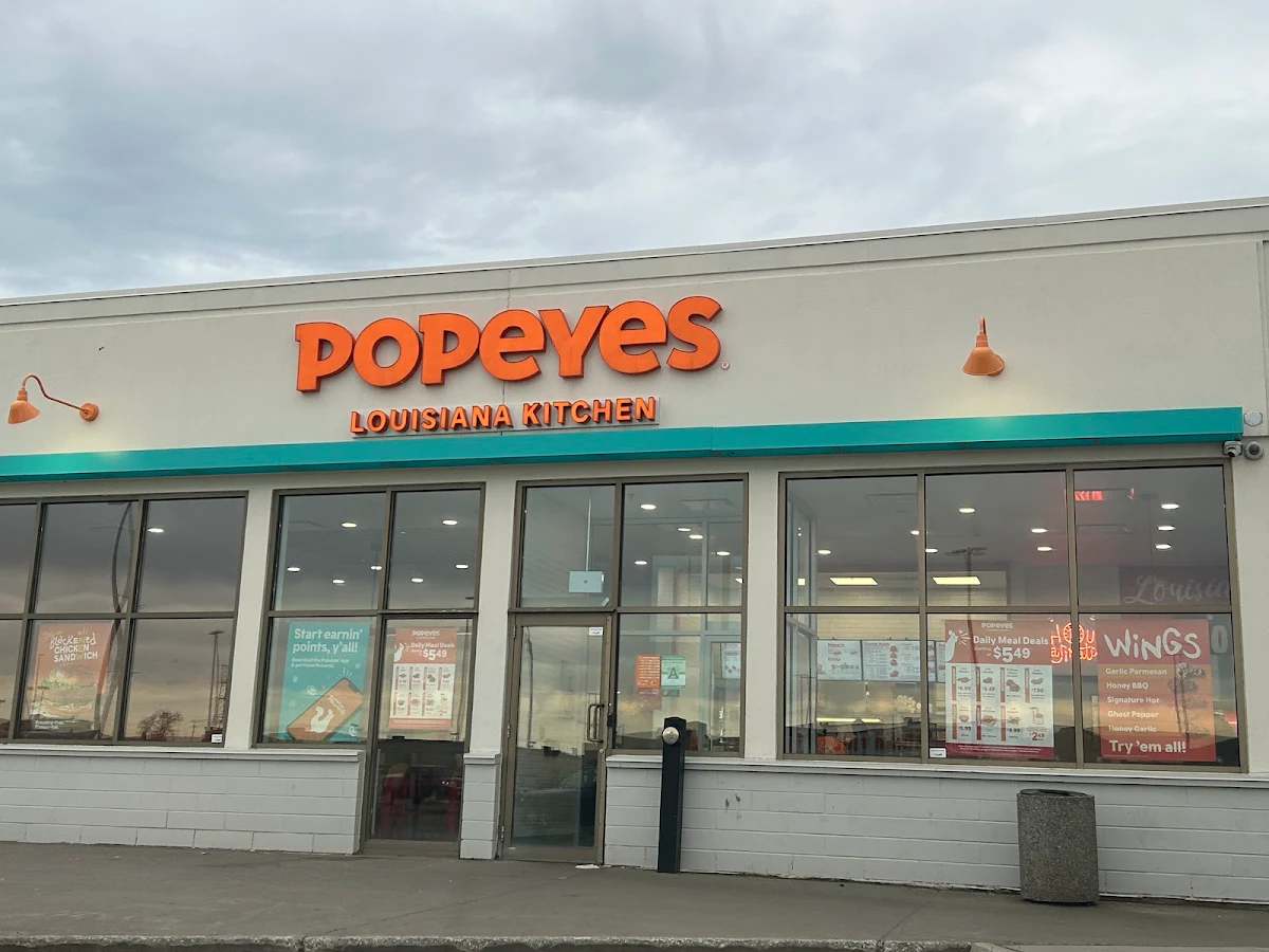 Menu, Popeyes Louisiana Kitchen