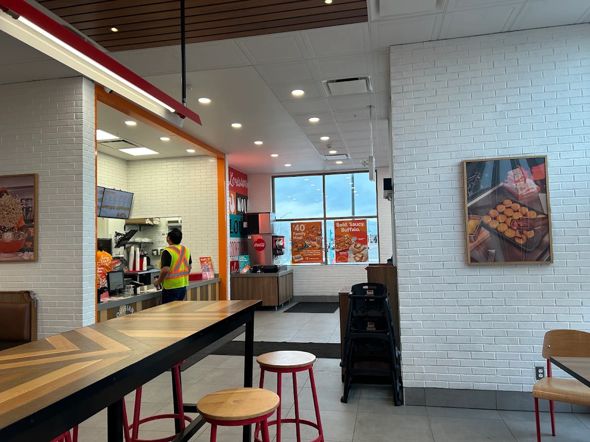 Vibe, Popeyes Louisiana Kitchen
