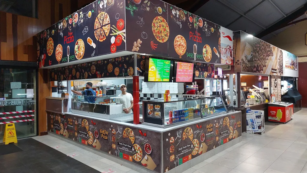 Vibe, En-Joy Pizza