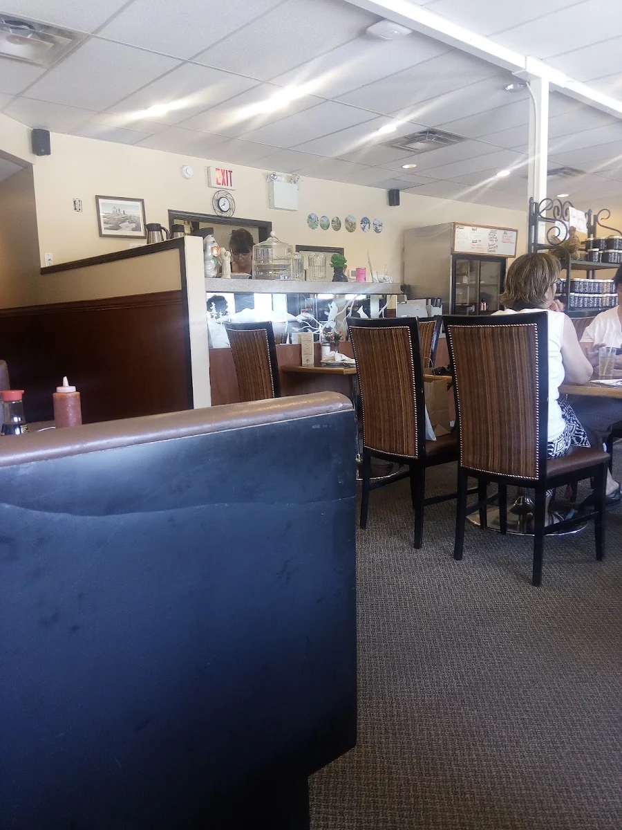 Vibe, Bonnie Martin Restaurant