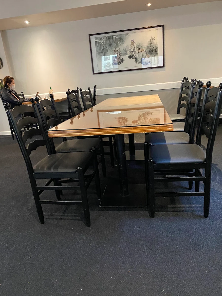 Vibe, Bonnie Martin Restaurant
