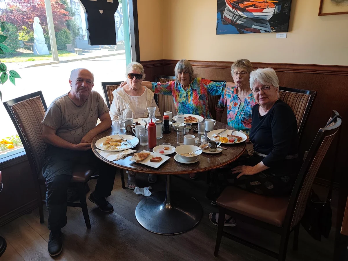 Vibe, Bonnie Martin Restaurant