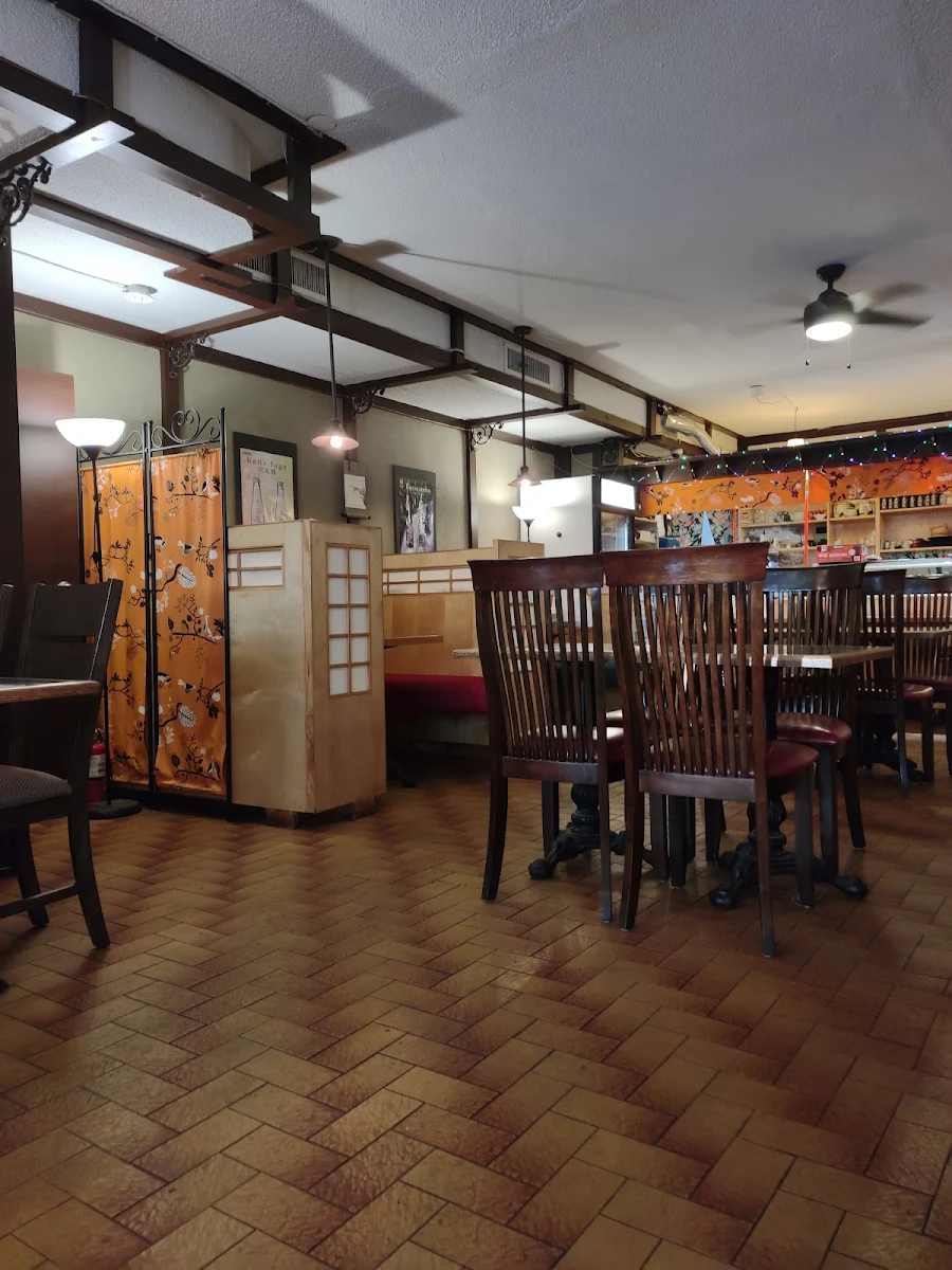 Vibe, Toji Sushi