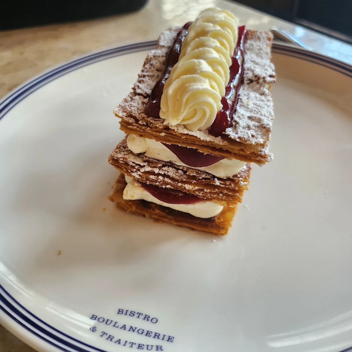 Food & drink, Loulou Bistro, Boulangerie & Traiteur