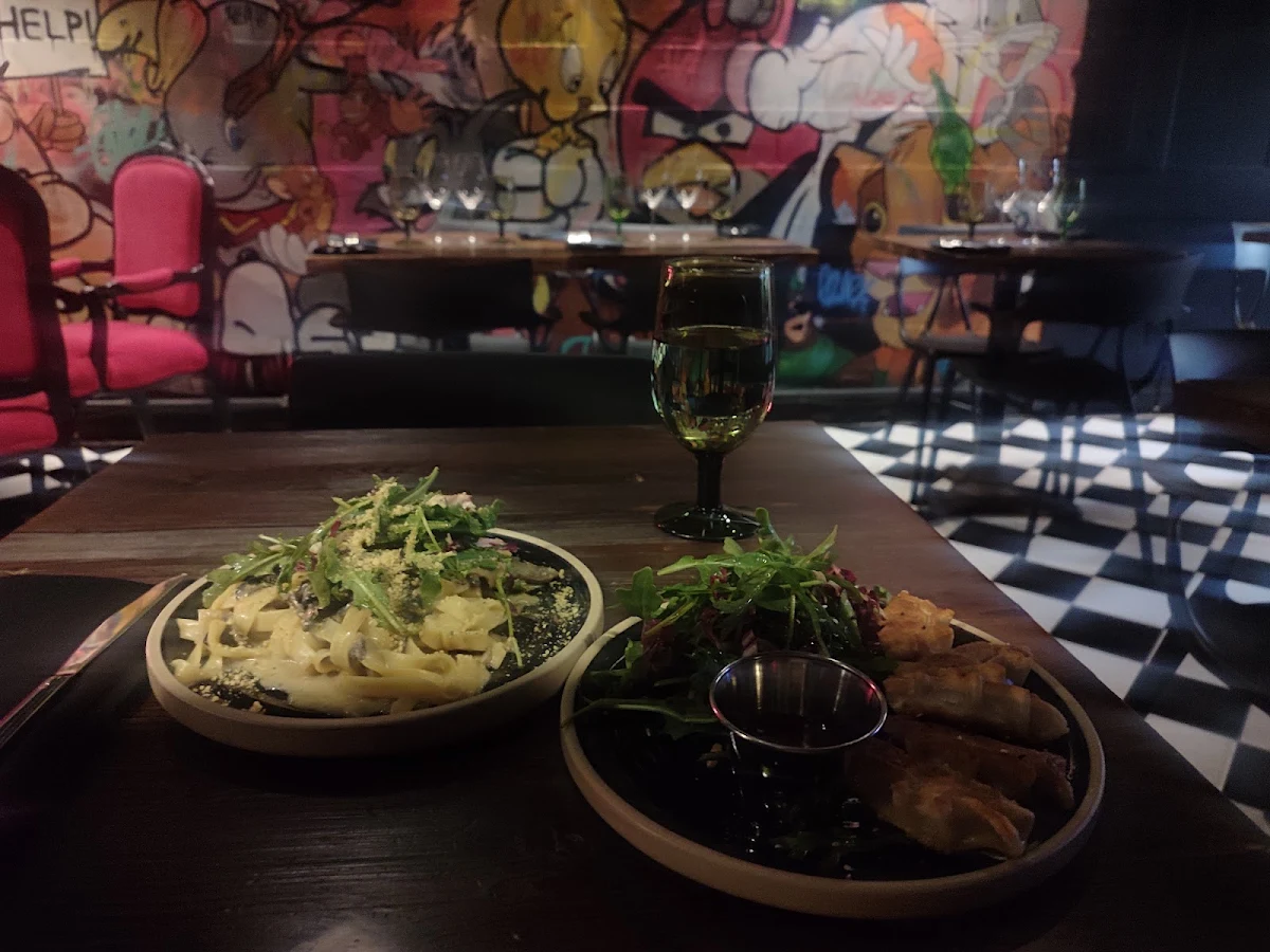 Food & drink, Le Don Restaurant