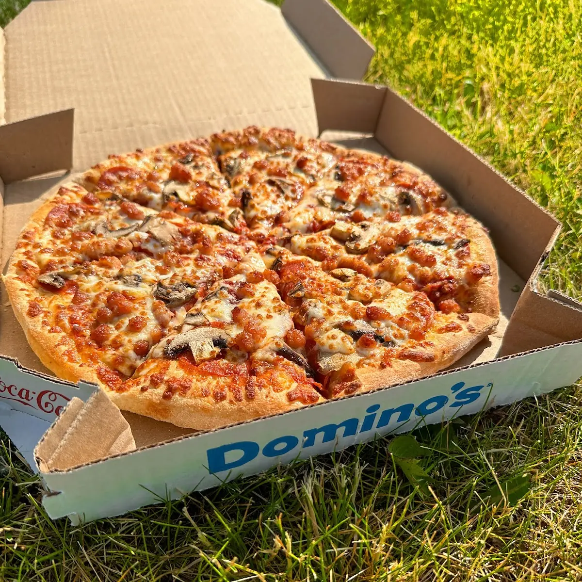 Food & drink, Domino's Pizza