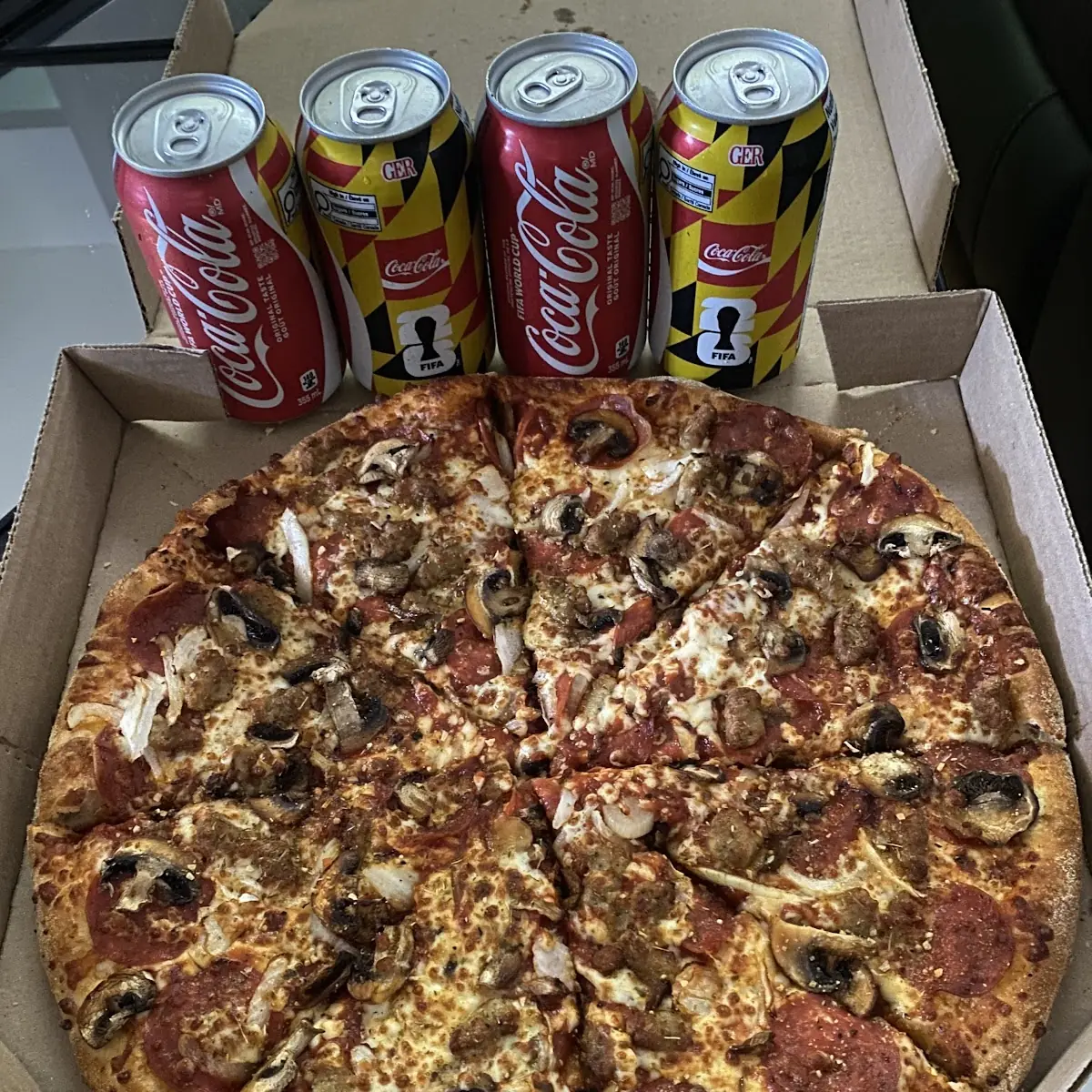 Food & drink, Domino's Pizza