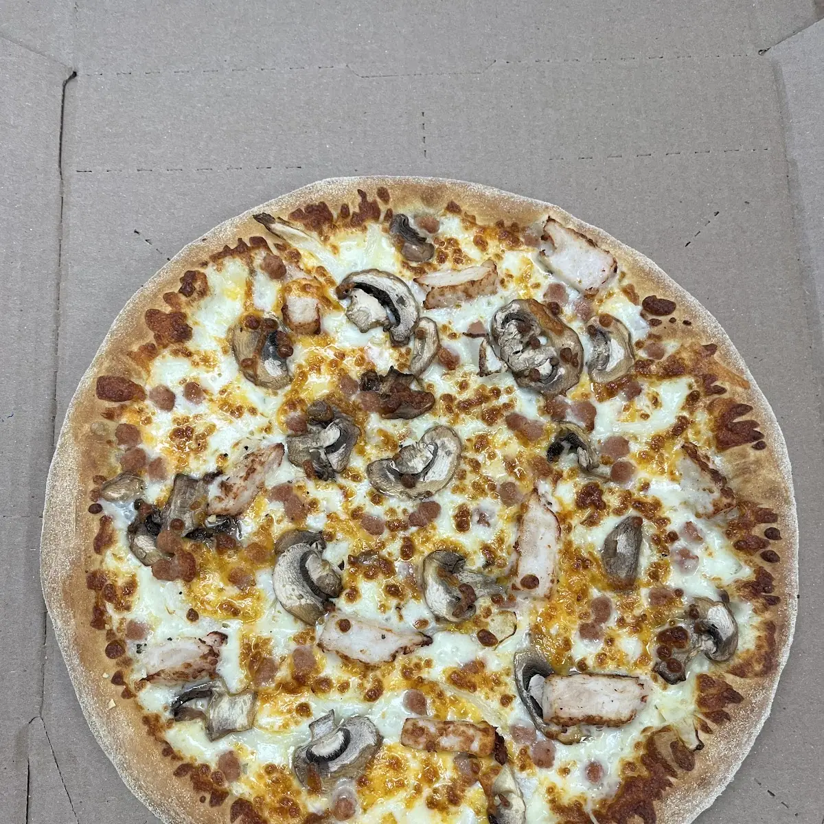 Food & drink, Domino's Pizza