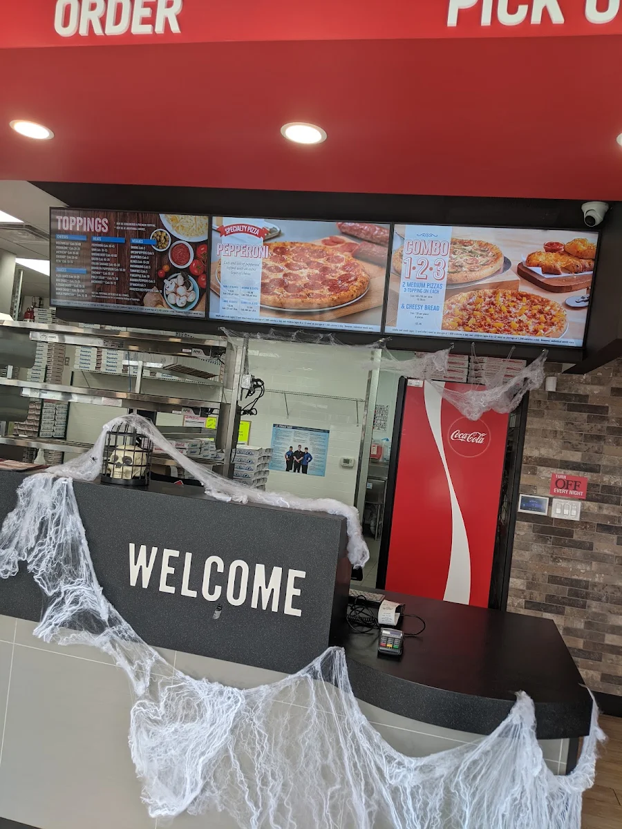 Menu, Domino's Pizza